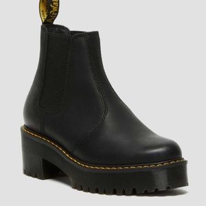 Dr Martens Rometty heeled Chelsea Boot